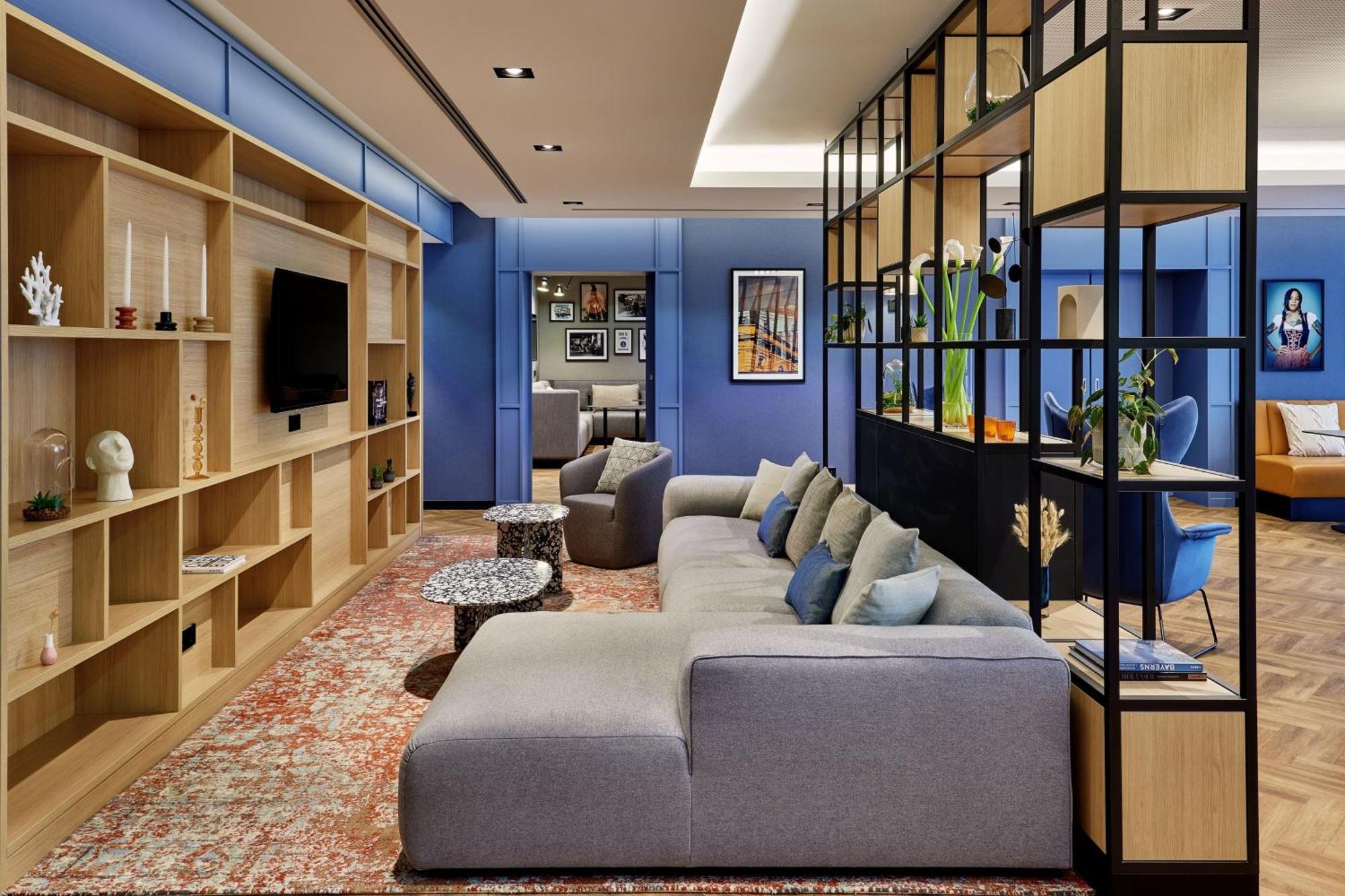 By Marriott Hotel 4*