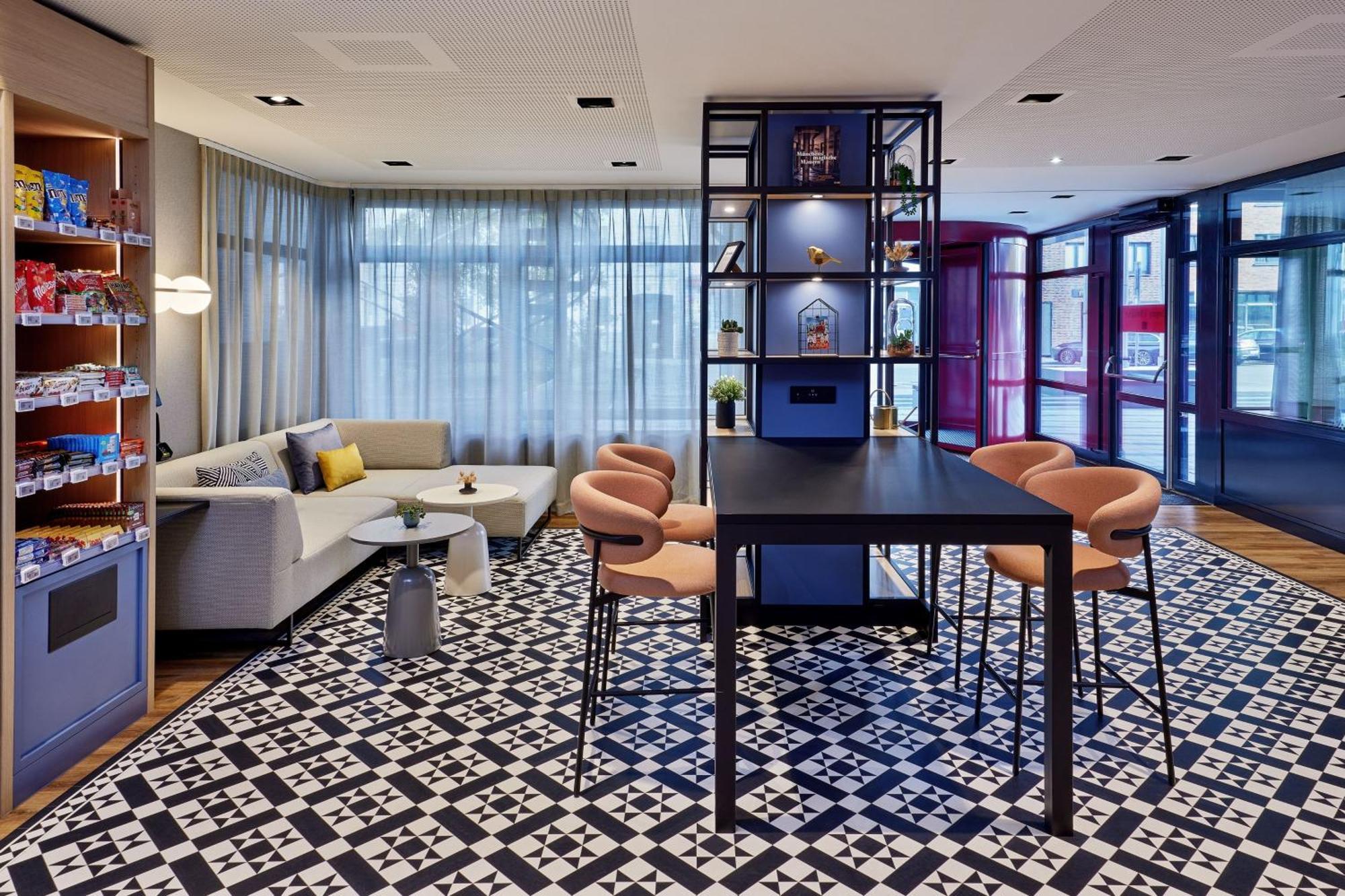 Hotel By Marriott 4*
