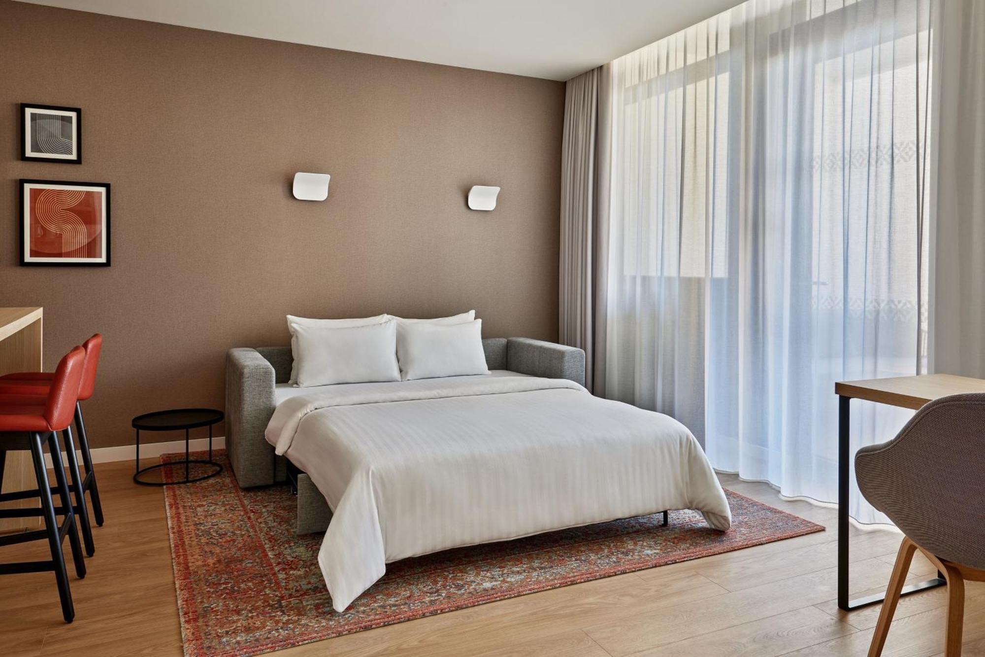 By Marriott Hotel Munich
